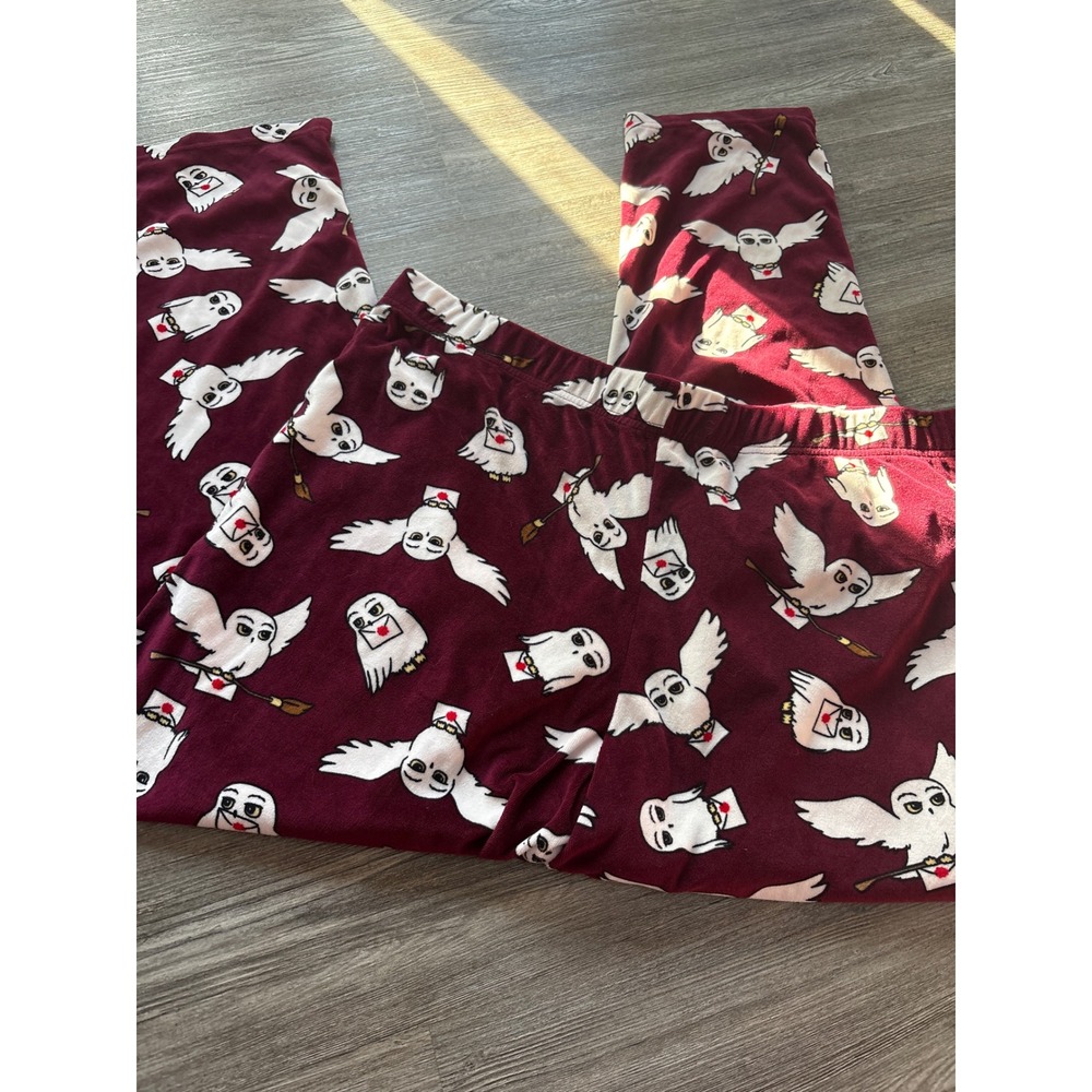 Harry Potter Wizarding World Hedwig Pajama Set Burgundy Gold Foil XL 16-18 - Picture 2 of 8